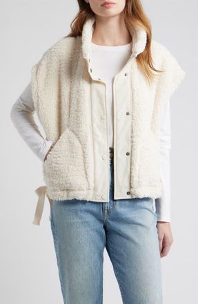 Thread & Supply Wubby High Pile Fleece Vest in Eggnog at Nordstrom, Size X-Small