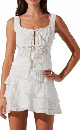 Astr Kensley Top In White