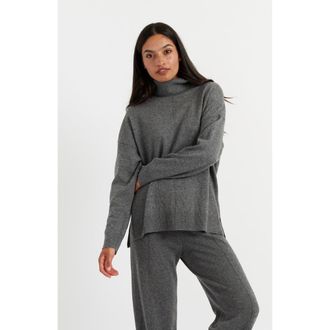 Chinti and Parker Relaxed Roll Neck Wool & Cashmere Sweater in Grey at Nordstrom, Size X-Large