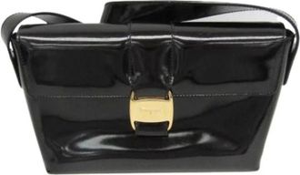 Ferragamo Pre-owned Shoulder Bags, female, Black, Size: ONE SIZE Pre-owned Vara Shoulder Bag