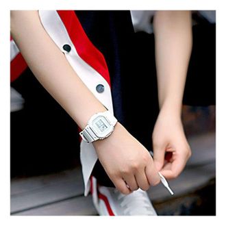 Casio Baby-G White BGD-560-7D