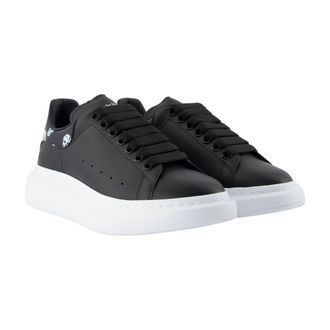 Alexander McQueen Oversized Leather Low-Top Sneaker - Black