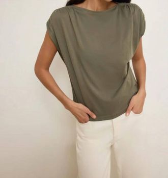 Nation Ltd Rebecca Boatneck Tee Top In Olive