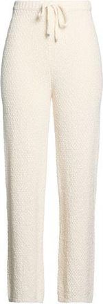 Eleventy BOTTOMWEAR - Pantaloni su YOOX.COM