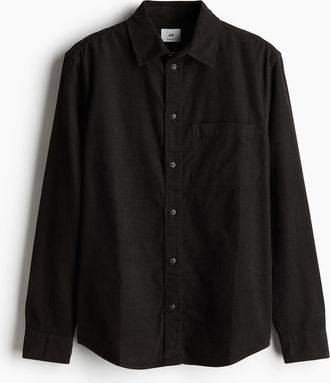 H&M Cordhemd in Regular Fit - Schwarz