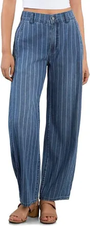Wash Lab Denim Sweetheart Stripe Barrel Leg Jeans in Blue Tide Stripe at Nordstrom, Size 28