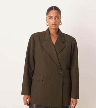 Asos Curve - Blazer comodo verde oliva con cintura