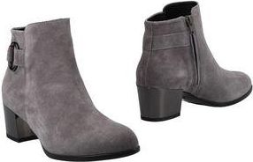 Hogan CALZADO - Botines de ca&ntilde;a alta en YOOX.COM