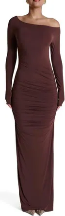 Naked Wardrobe Ruched Off the Shoulder Long Sleeve Maxi Dress in Chocolate at Nordstrom, Size X-Large