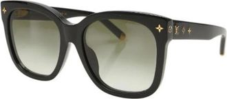 Louis Vuitton Pre-owned Accessories, female, Black, Size: ONE SIZE Pre-owned Plastic sunglasses