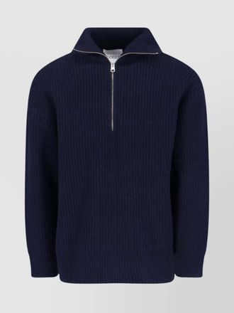 Closed high collar ribbed knit sweater