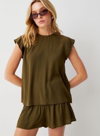 Icone Womens Ruffle sleeves crew-neck blouse