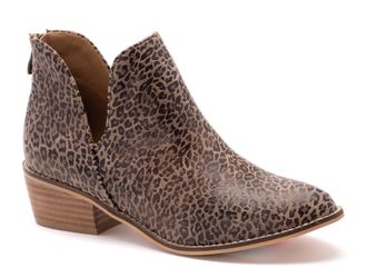 Corkys Footwear Womens Vanish Bootie In Small Leopard