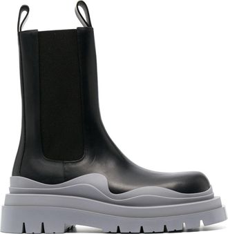 Bottega Veneta Tire Leather Chelsea Boots - Mens - Calf Leather/Rubber