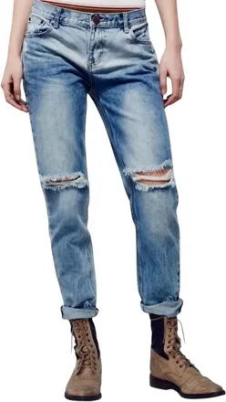 One Teaspoon Womens Awesome Baggies Distressed Jean In Blue Blossom