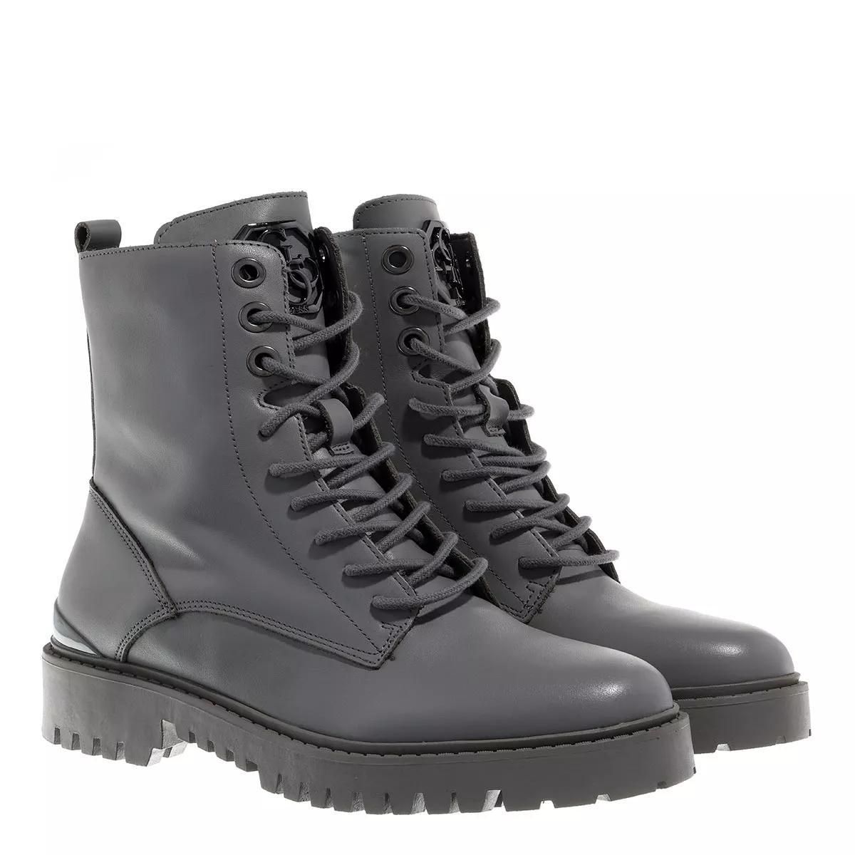 Guess Boots sale up to 52 Stylight