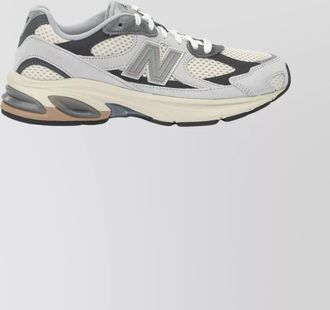New Balance leather low-top sneakers