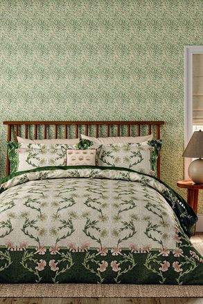 Morris & Co. Scrolling Carnation Cotton Duvet Cover Set in Green | Size: King