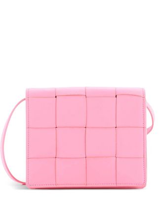 Bottega Veneta Cassette Crossbody Bag Maxi Intrecciato Leather Mini shoulder bag - Pink