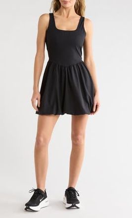 Zella Outscore Hybrid Bubble Hem Dress in Black at Nordstrom Rack, Size X-Small