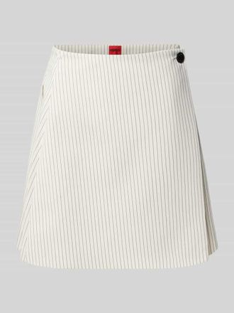 HUGO BOSS Leicht ausgestellter Mini-Rock in Wickeloptik Modell RIBERI in Offwhite, Gr&ouml;&szlig;e 34