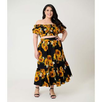 Unique Vintage Plus Size 1950s Tiered Midi Skirt in Black Sunflower Print at Nordstrom, Size 4X