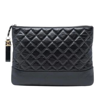 Chanel Pre-owned Clutches, female, Black, Size: ONE SIZE Pre-owned Quilted Calf Leather Clutch