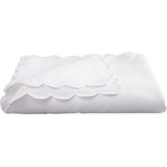 Matouk Savannah Gardens 68 x 108-Inch Tablecloth in White at Nordstrom, Size 68X144