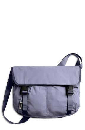 Bellroy Cinch Messenger Bag in Lilachaze at Nordstrom