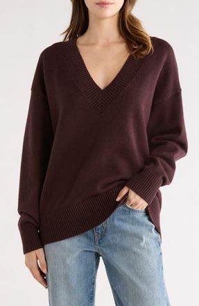 Good American Oversize V-Neck Sweater in Bark at Nordstrom, Size X-Small