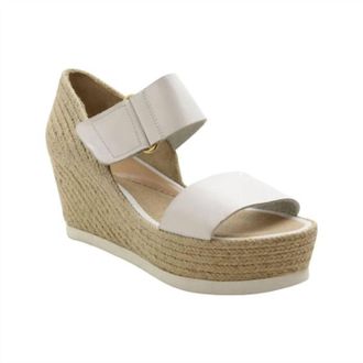 Andr&eacute; Assous Womens Gretta Platform Wedge Sandal In White/natural