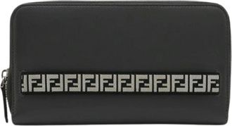 Fendi Pre-owned Wallets, female, Gray, Size: ONE SIZE Pre-owned Zucca Logo Travel Wallet Leather