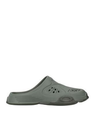 Oakley SCHUHE - Mules & Clogs auf YOOX.COM