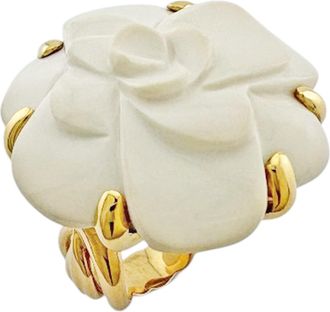 Chanel Yellow Gold Yellow Gold (18K) Band Ring (Pre-Owned)