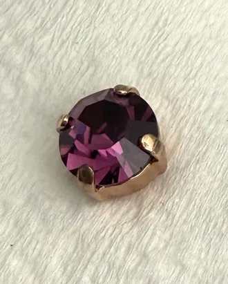 Mariana Womens Studs Earrings In Purple