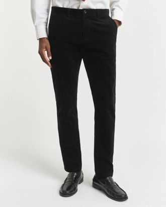 GANT Men Slim Fit Corduroy Chinos (42/34) BLACK