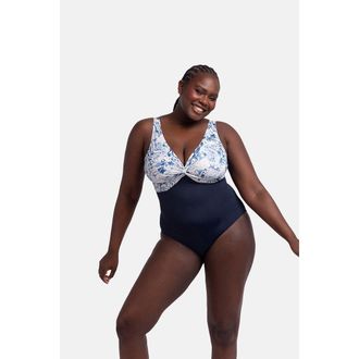 Dorina Badpak Yoruba