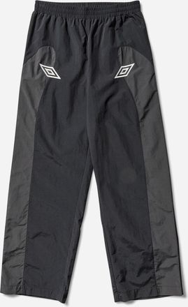 Umbro Guarding Track Pants Black / Charcoal