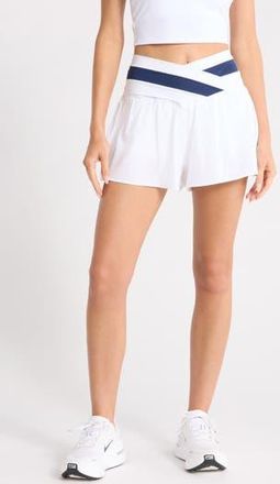 Yogalicious Lux Fiona Lightstreme Hybrid Crossover Waist Shorts in White at Nordstrom Rack, Size X-Large