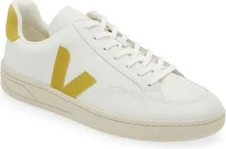 Veja V-12 Low Top Sneaker in Extra White Liquor at Nordstrom Rack, Size 44