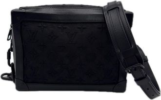 Louis Vuitton Black Mesh Leather Shoulder Bag (Pre-Owned)