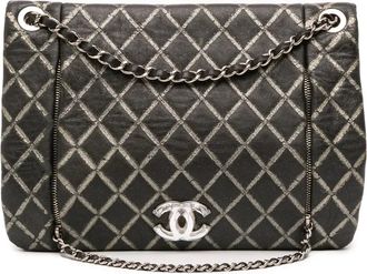 Chanel 2010-2011 Quilted Metallic Distressed Lambskin CC Crystal Flap shoulder bag - Black