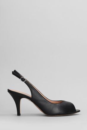 Marc Ellis Pumps
