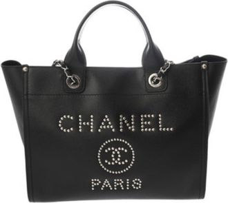 Chanel Black Grained Calfskin Tote Bag (Pre-Owned)