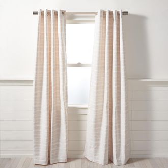 Safavieh Brynleigh Window Treatment WDT1057