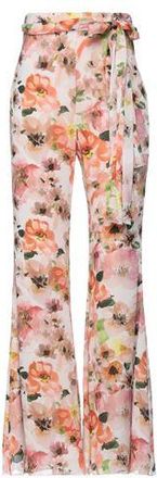 Patrizia Pepe BOTTOMWEAR - Trousers sur YOOX.COM