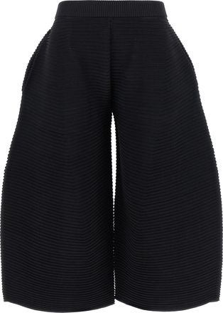 Issey Miyake Black Polyester Cropped Womens Pants
