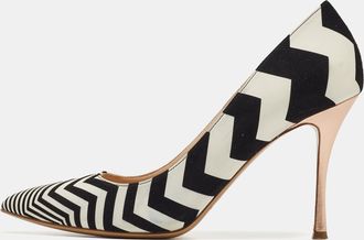 Nicholas Kirkwood Black/white Suede And Leather Pointed Toe Pumps
