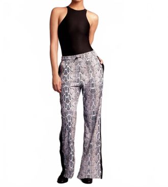 Heroine Sport Alba Lightweight Sustainable Pants In Snow Python