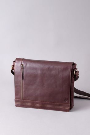 Lakeland Leather Keswick Large Leather Messenger Bag in Brown